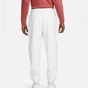 Nike solo swoosh men’s fleece pants ‼️BRAND NEW‼️